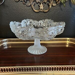 Vintage Mikasa/Walther Glas "Carmen" footed bowl